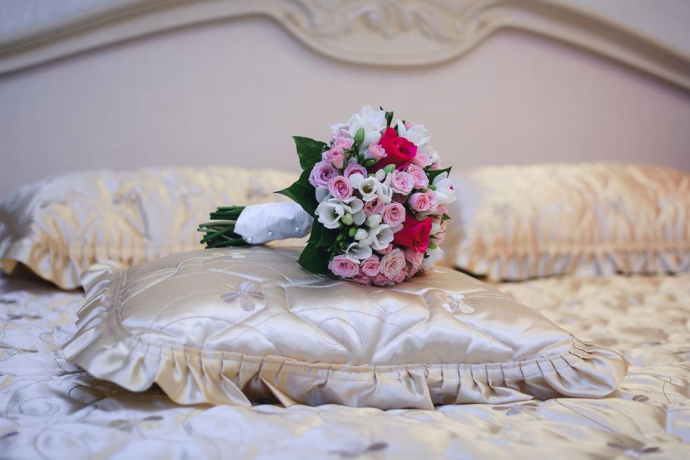 Luxury Wedding Bedding: Comfort Meets Elegance